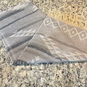 Elegant Gray Patterned Aztec Wrap